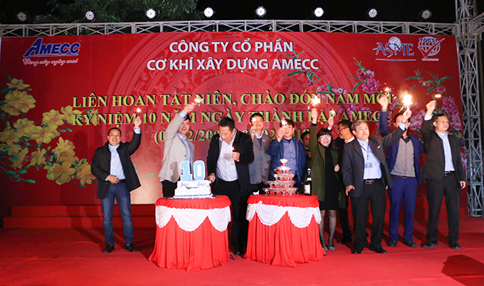 Lễ kỷ niệm 10 năm thành lập công ty cổ phần cơ khí xây dựng AMECC